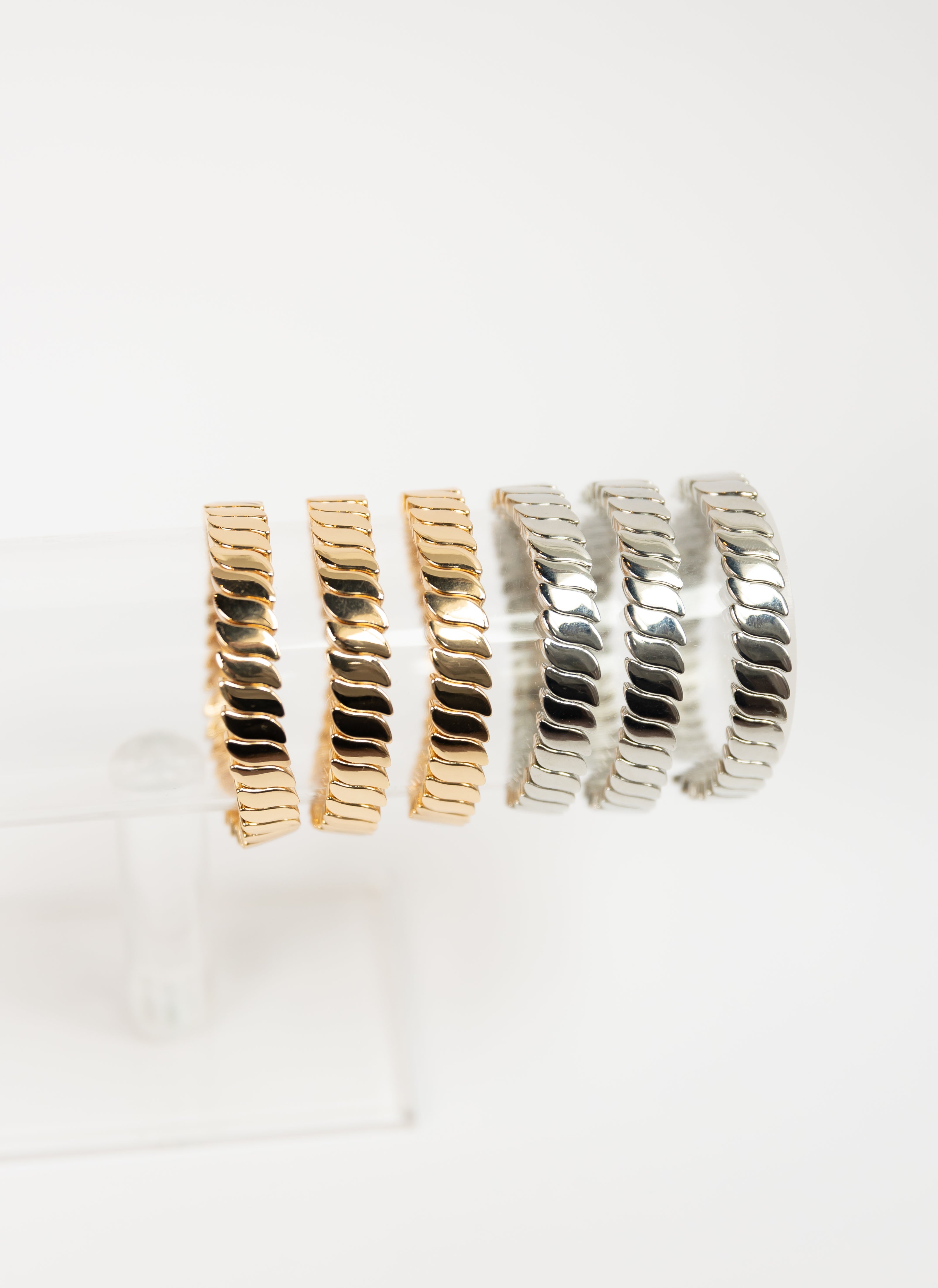 Accent Wave Bracelet