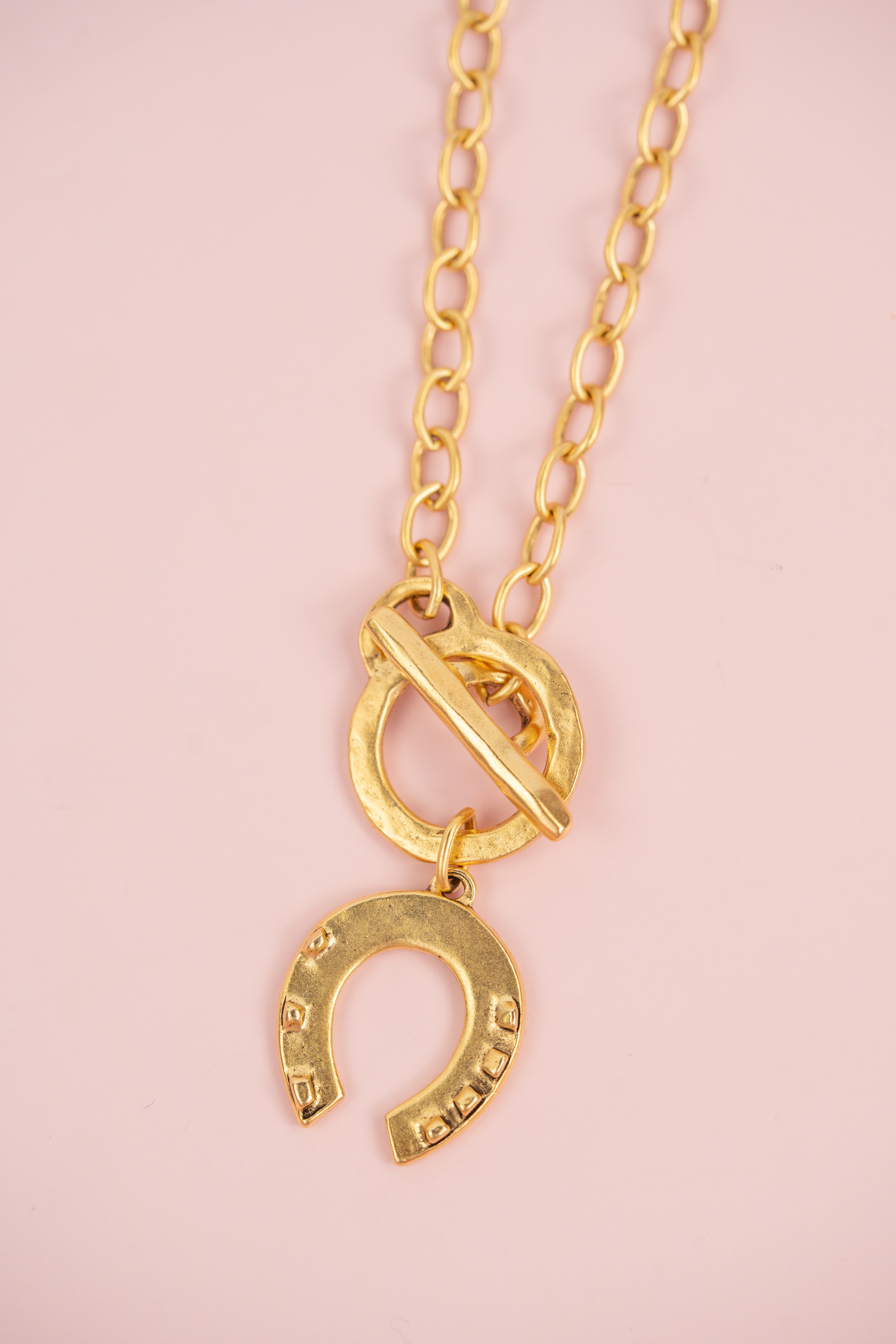 Chunky Horseshoe Necklace